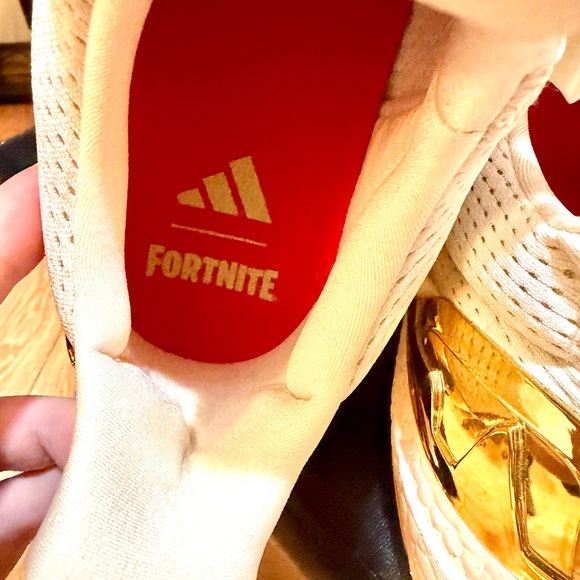 adidas Ultraboost 1.0 Victory Crown White Athletic Shoes - Picture 6 of 6